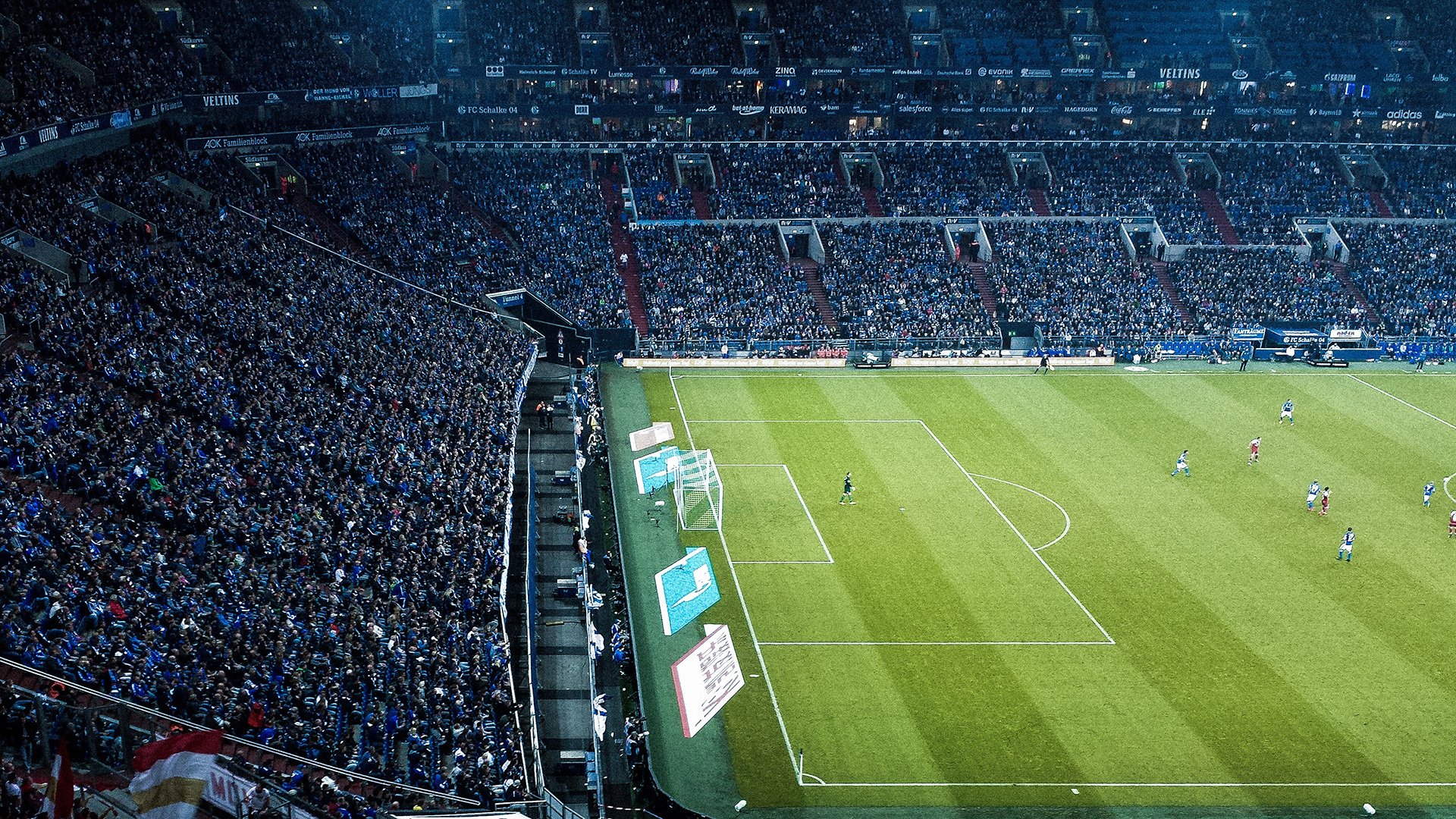 五大联赛是否推动短传控制核心球员向后场倾斜，短传最好的球员