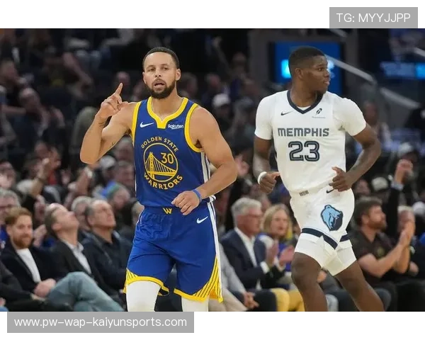 勇士队坚决冲击联盟纪录，势不可挡，勇士队内对抗赛